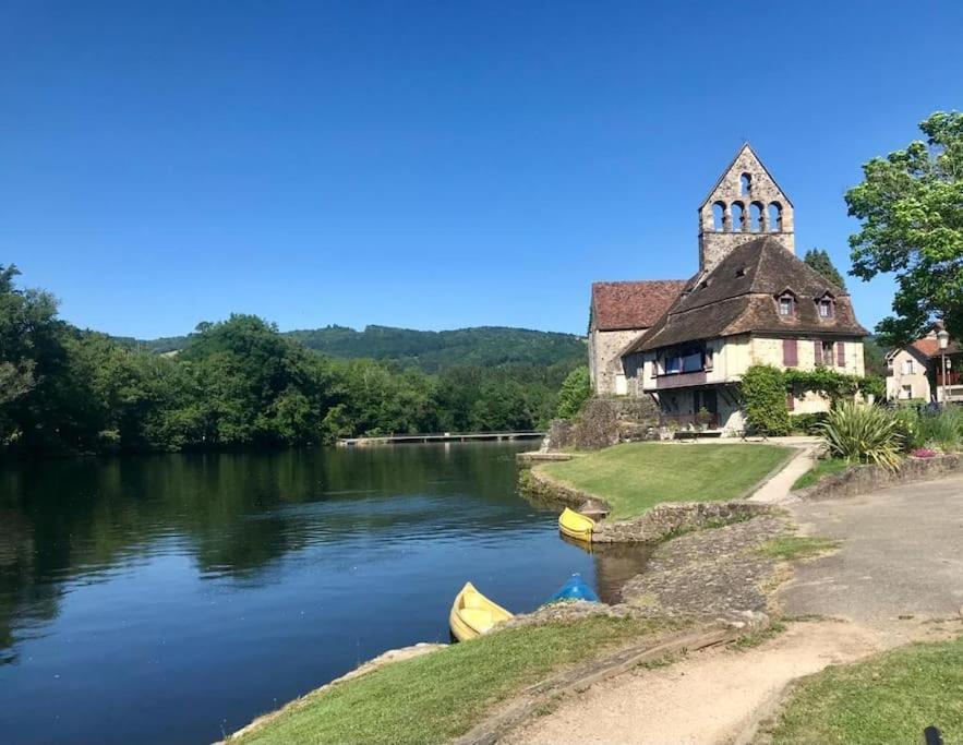Villa La Baronne-Hauteurs De Beaulieu-Sur-Dordogne Exterior photo